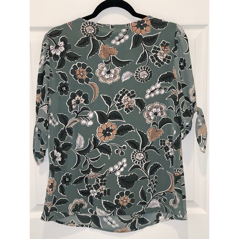 Ann Taylor Factory‎ Women’s Blouse Top Shirt w/ Short Tie Sleeves Size Medium - Picture 3 of 4